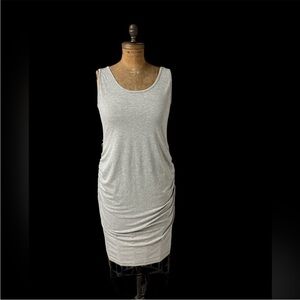 size large Liu & Qu gray midi maternity dress